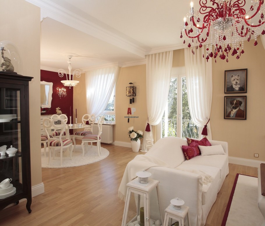 Персиковый интерьер гостиной