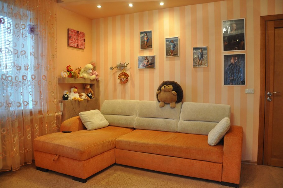 Гостиная в персиковом цвете