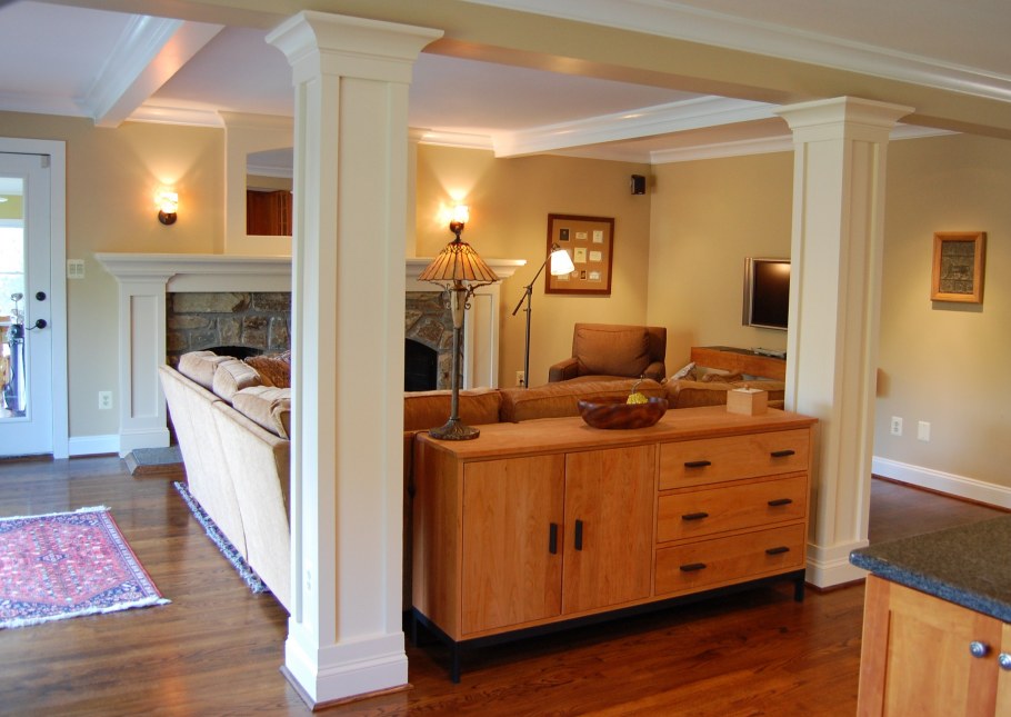 Гостиная с колоннами