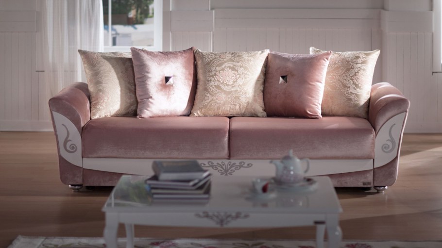 Гостиная в пудровом цвете