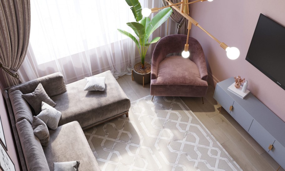 Пудрово розовый диван в интерьере