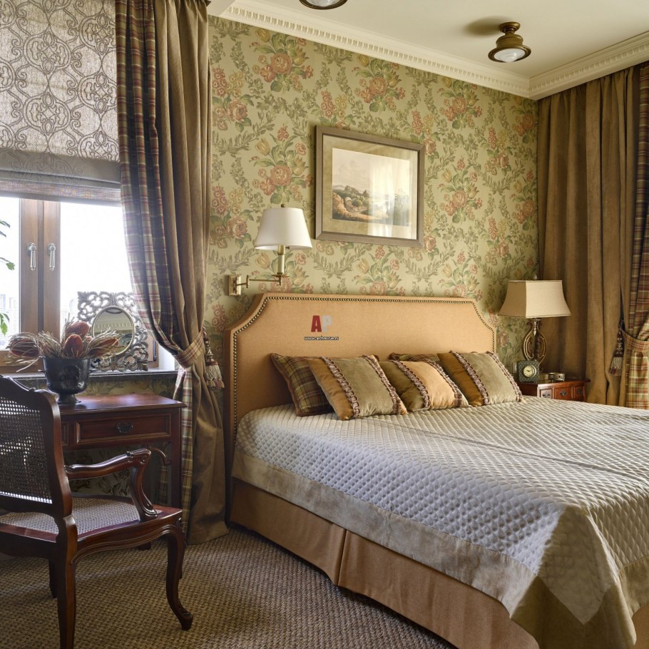 Римские шторы в интерьере спальни в стиле Неоклассика