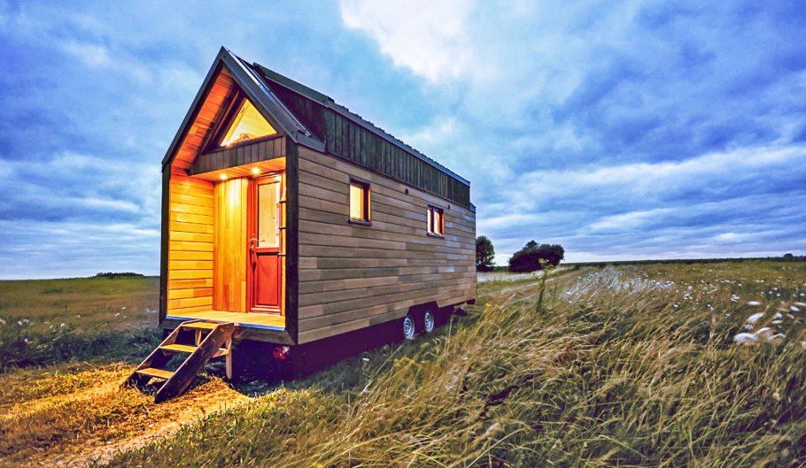 Тини Хаус на колесах