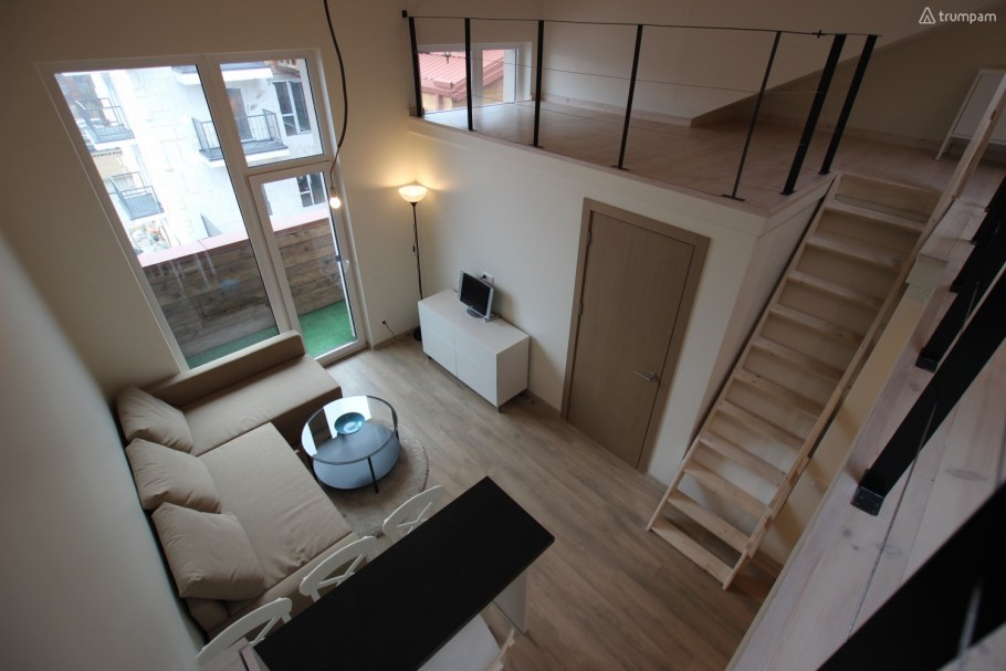 Мансарда в квартире театральный парк