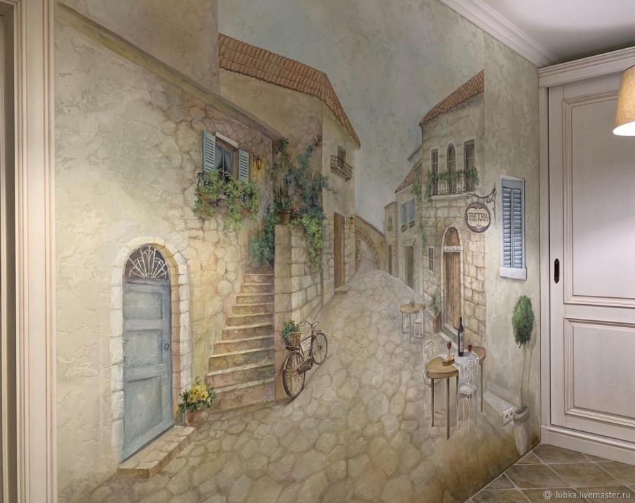 Фрески в интерьере прихожей