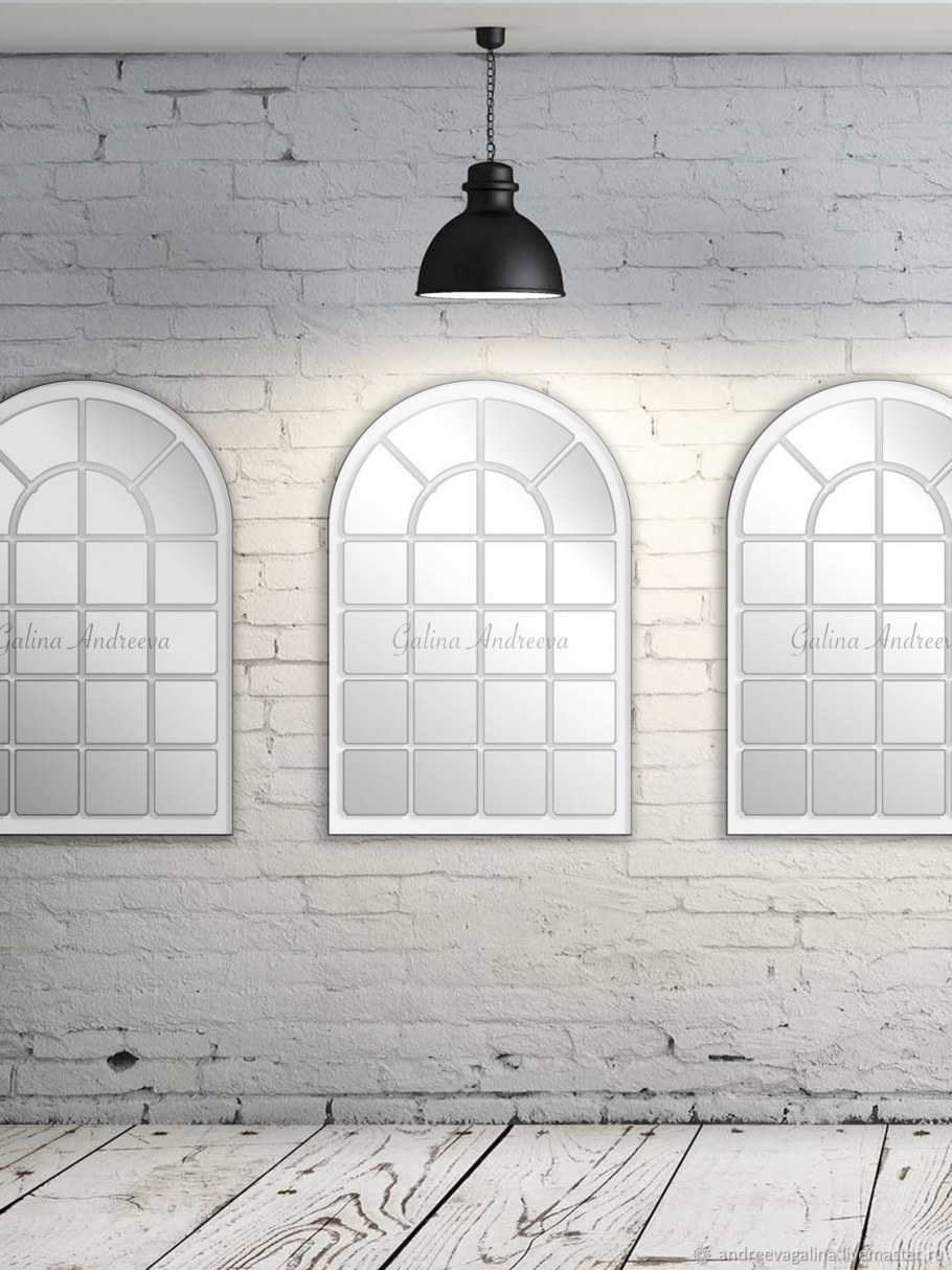 Настенное зеркало окно