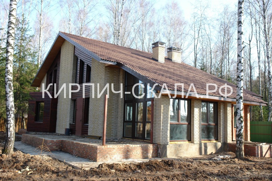 Шале из кирпича