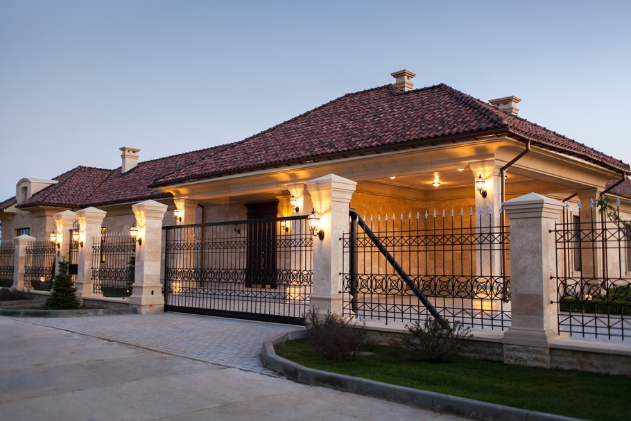 Особняк в дворцовом стиле в Калифорнии США