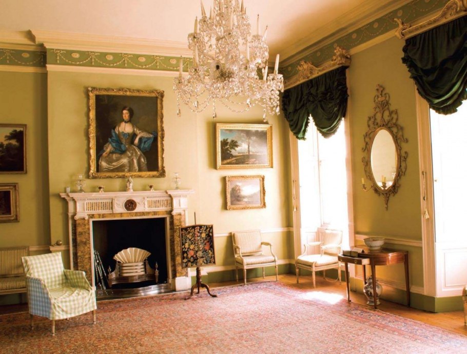 Oak drawing Room Manor House