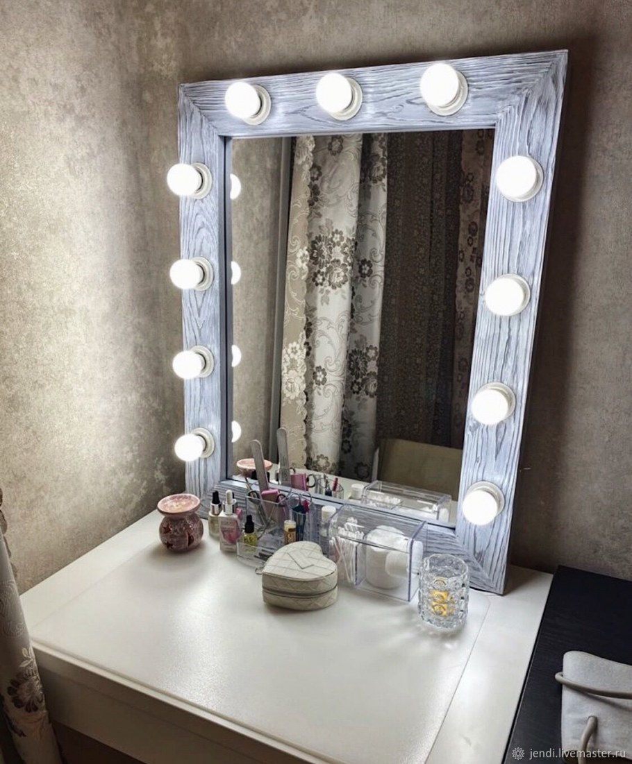 Зеркало Брук 100 золотое