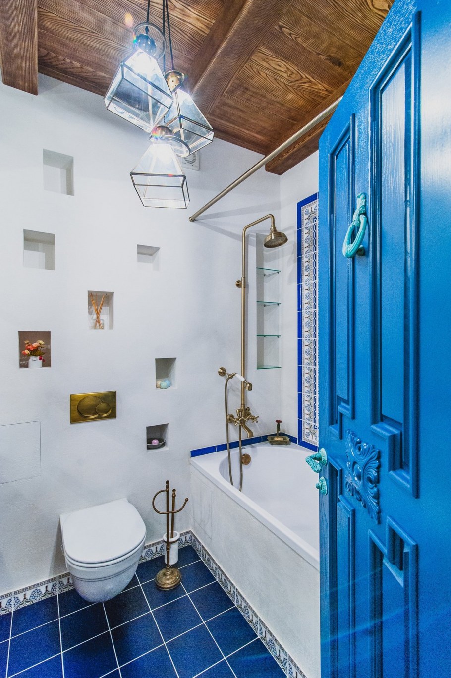 Душевая кабина в средиземноморском стиле