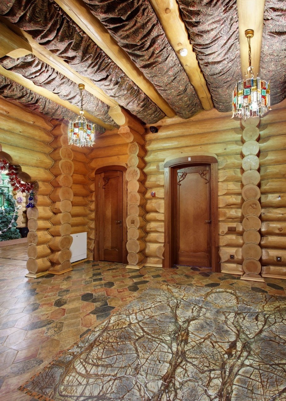 Деревянные срубы внутри