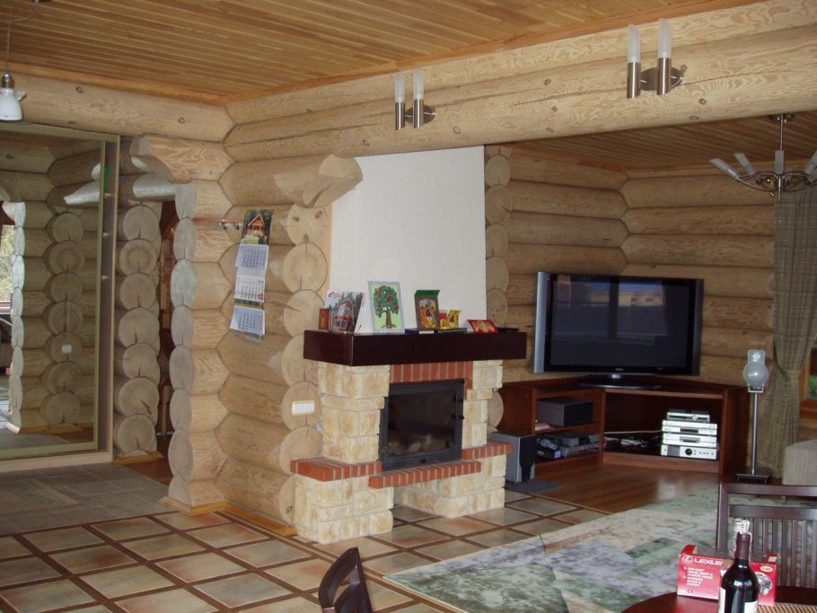 Камины в деревянных домах из бревна