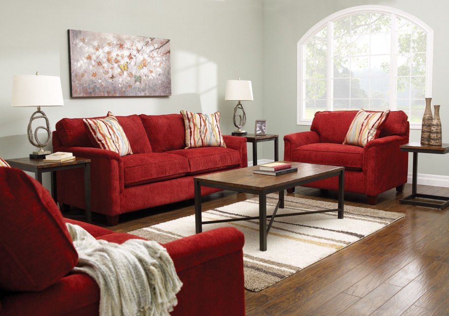 Яркий интерьер