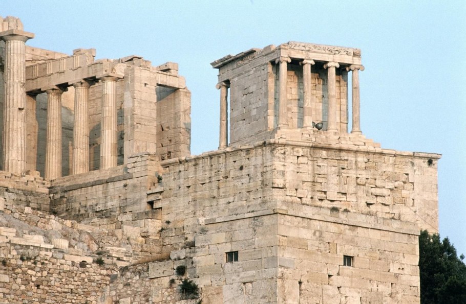Храм Ники Аптерос Афинский Акрополь реконструкция