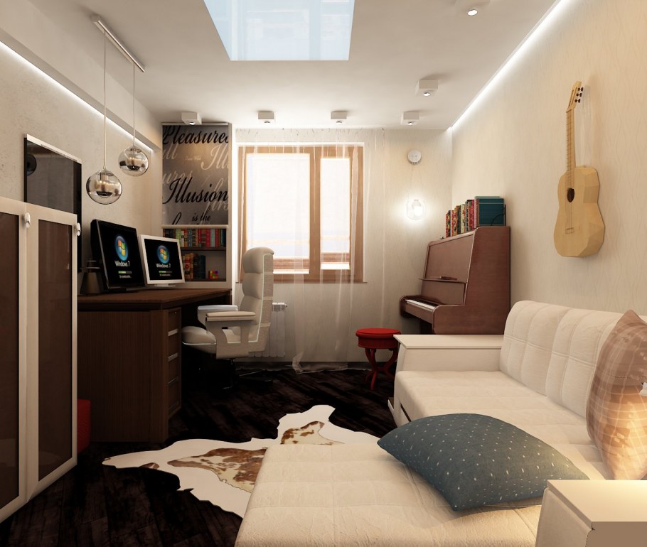 Компьютерный стол на лоджии