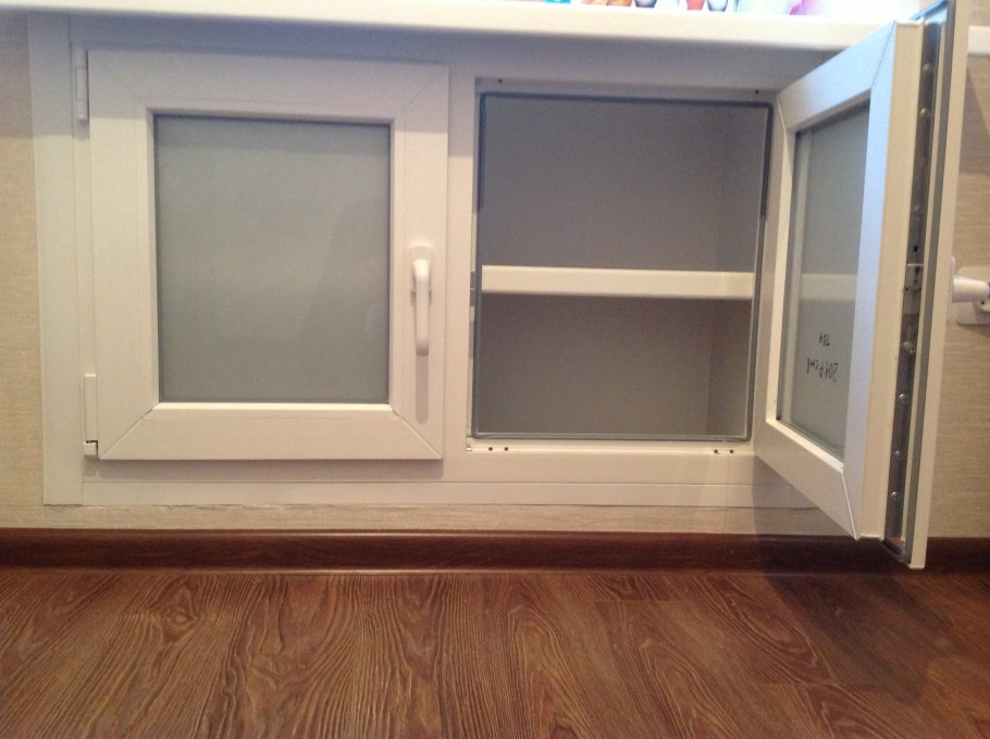 Дверцы под подоконник на кухне