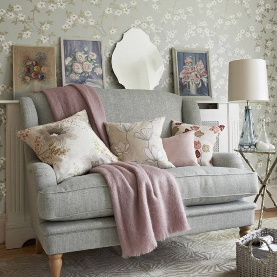 Розовые стены в интерьере