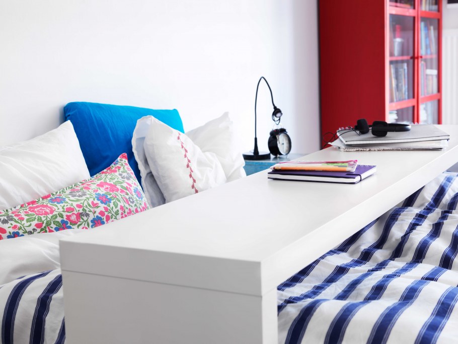 МАЛЬМ прикроватный стол икеа