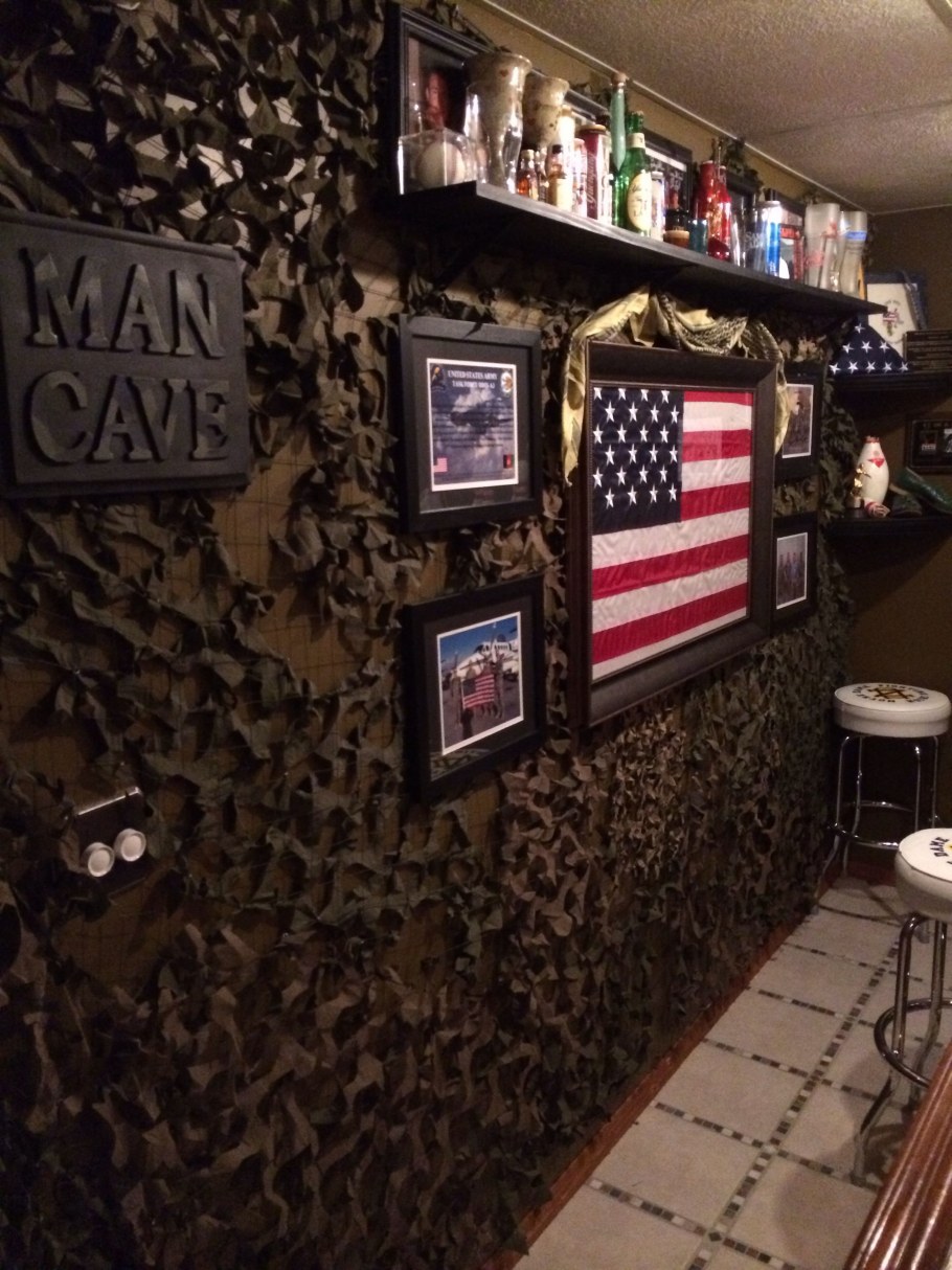 Бар в стиле милитари