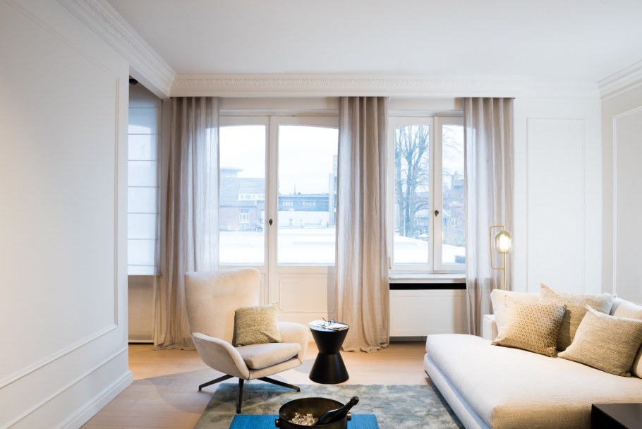 Карниз Orac Luxxus c219