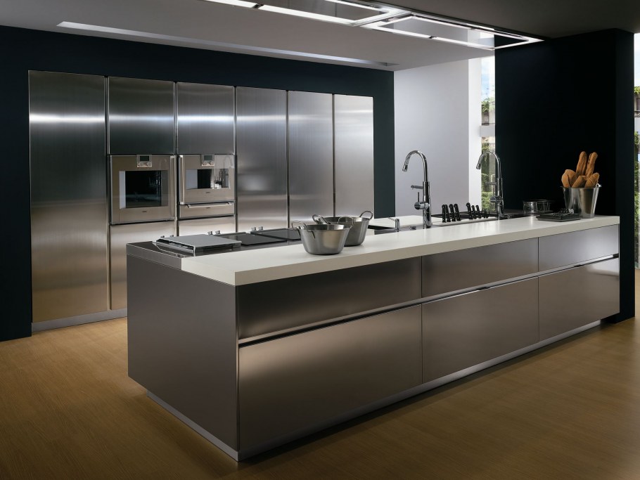 Стейнлесс стил