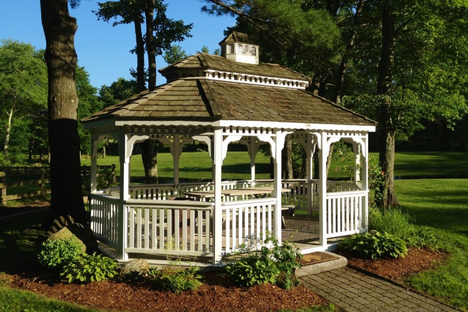 Кружевная беседка