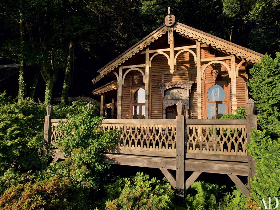 Беседка в русском стиле