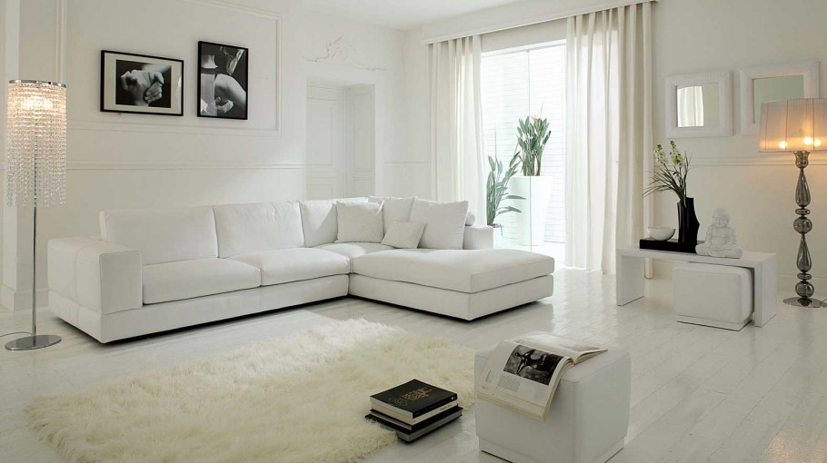 Стильный белый диван