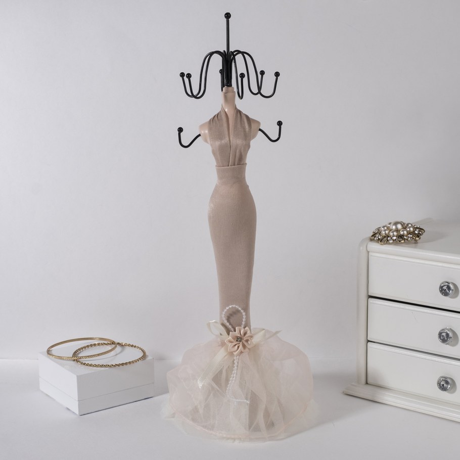 Подставка для украшений силуэт девушки в платье