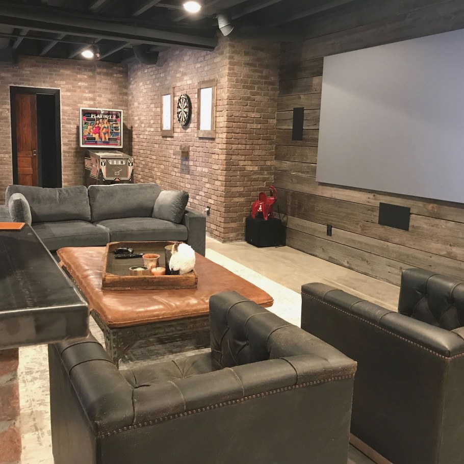 Интерьер подвала