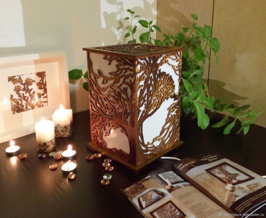Ночник из веток
