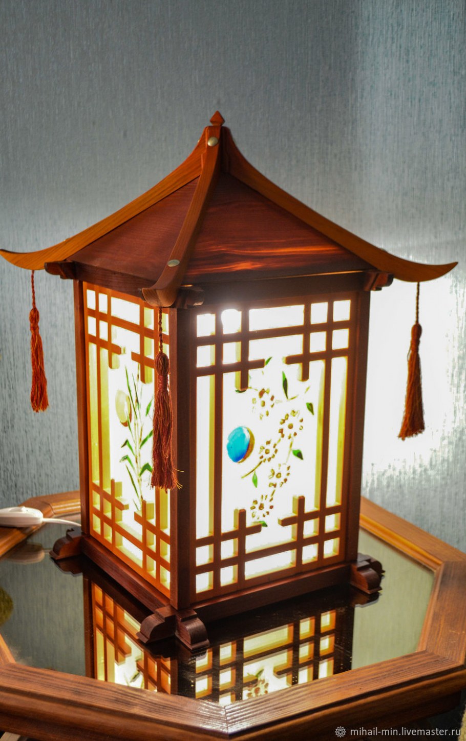 Лампа в японском стиле