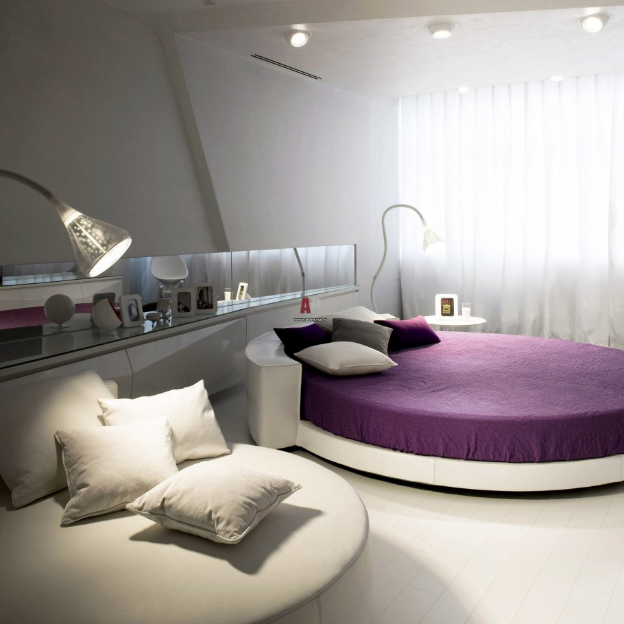 Детская комната в стиле хайтек