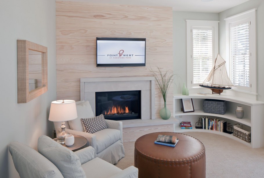 Угол в гостиной