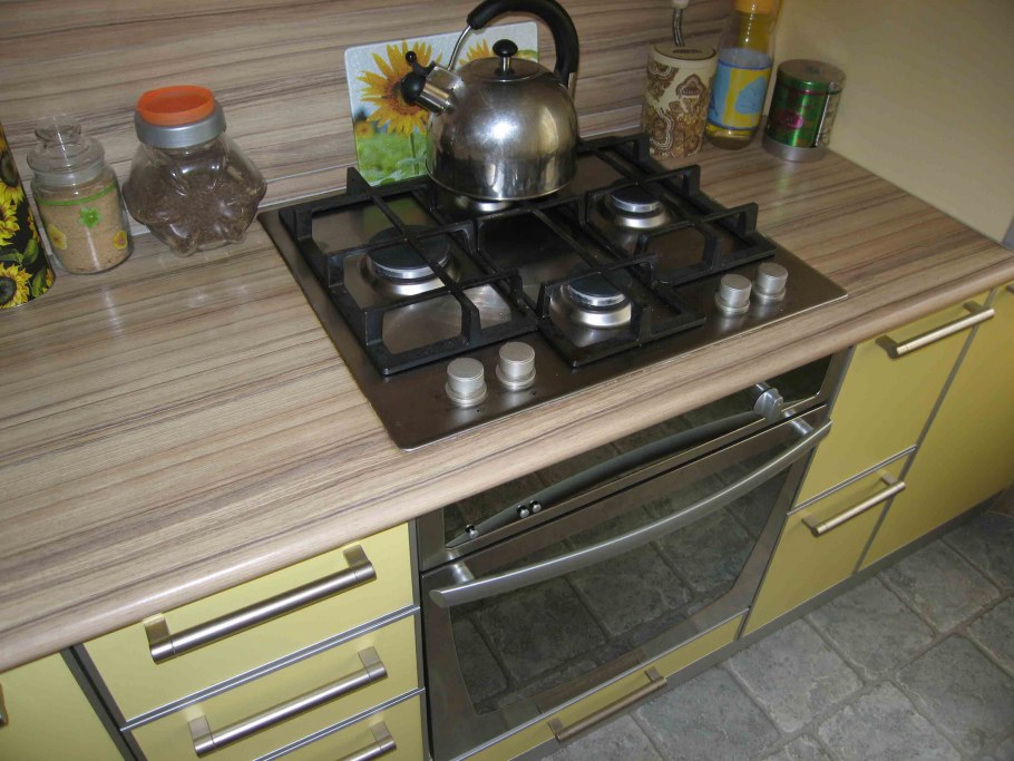 Фартук и столешница тростник