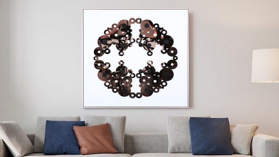 Украшение стены над диваном