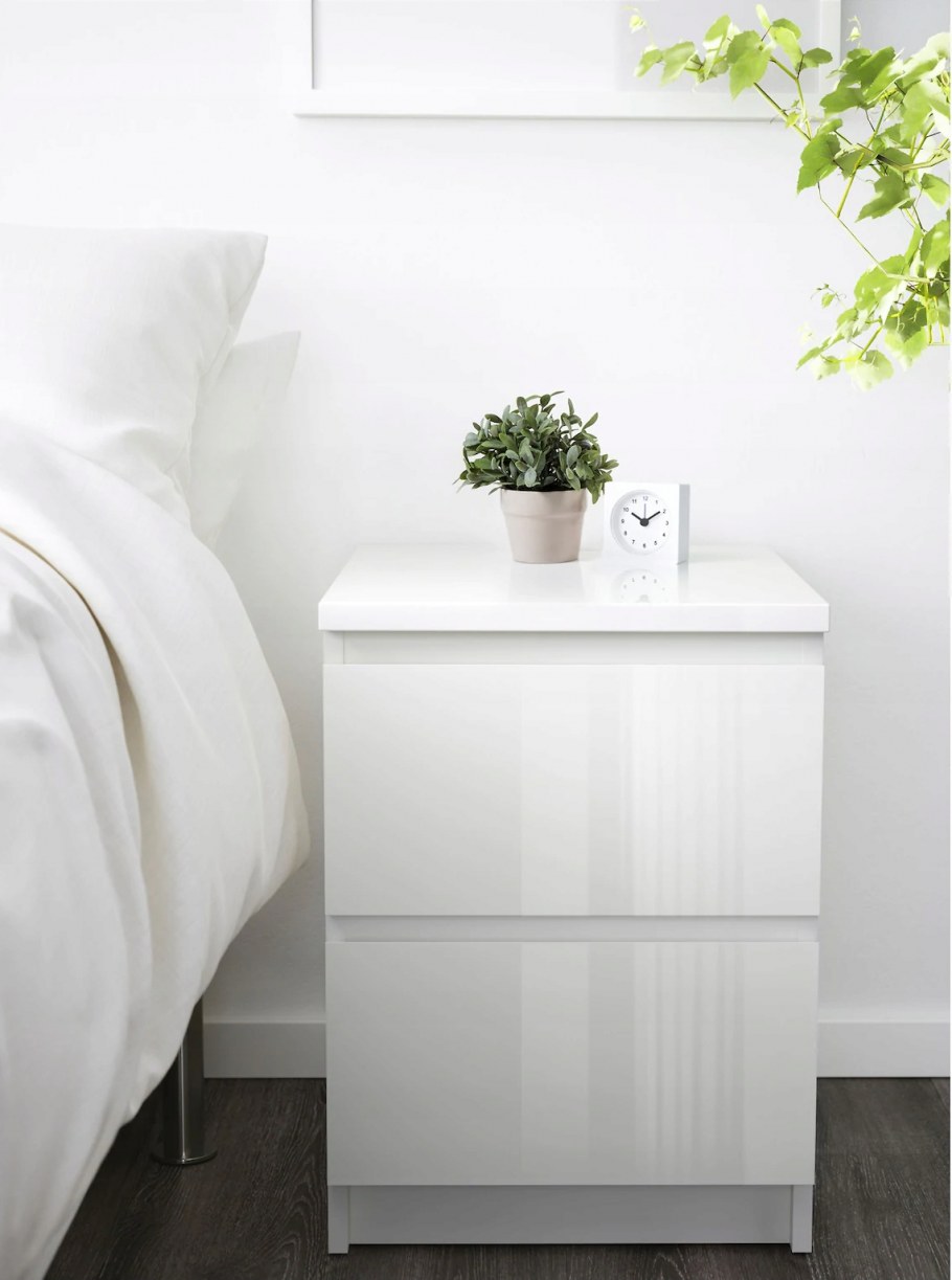 Икеа комоды в спальню МАЛЬМ