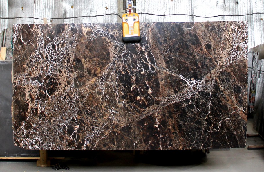 Имперадор дарк мрамор