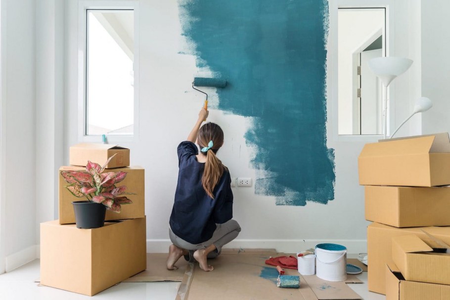 Геометрические фигуры на стене