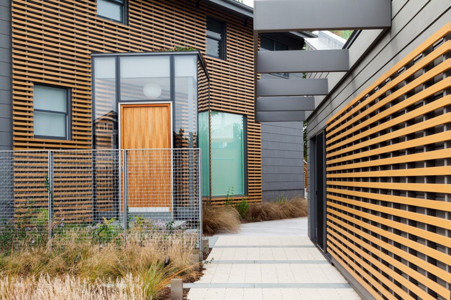 Деревянный забор в стиле лофт