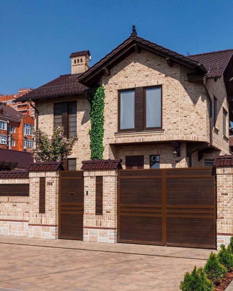 Красивые заборы из кирпича