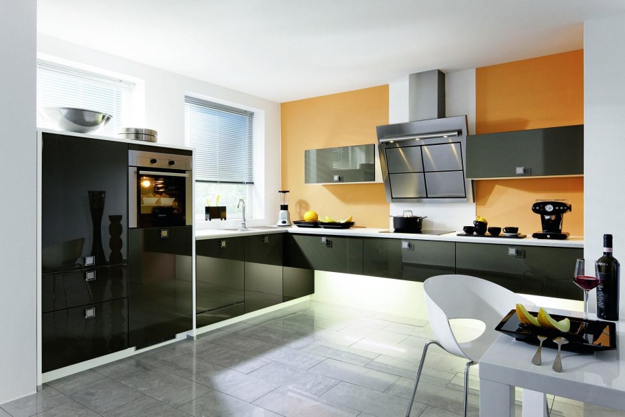 Иконы в интерьере Хай тек