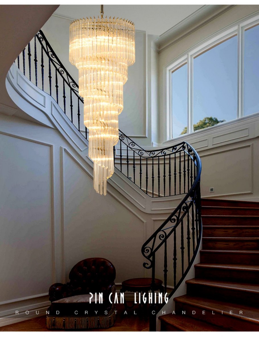 Каскадная люстра для лестницы