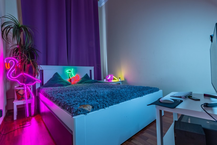 Комната с подсветкой