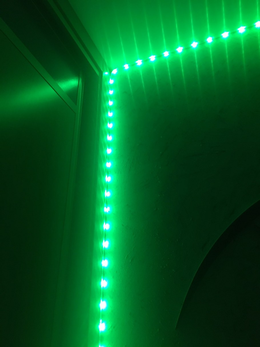 Геймерская комната с подсветкой