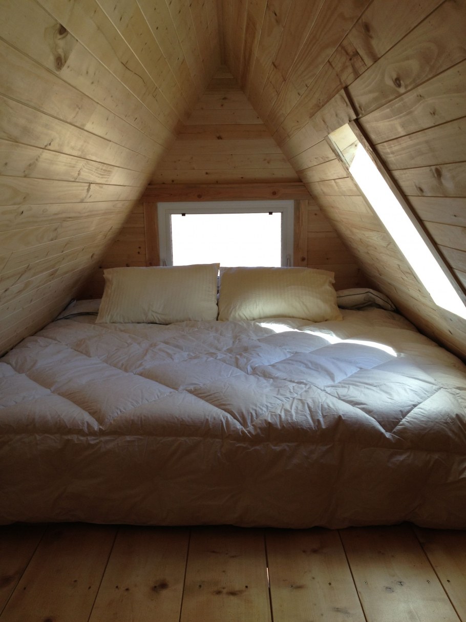 Маленький чердак на даче