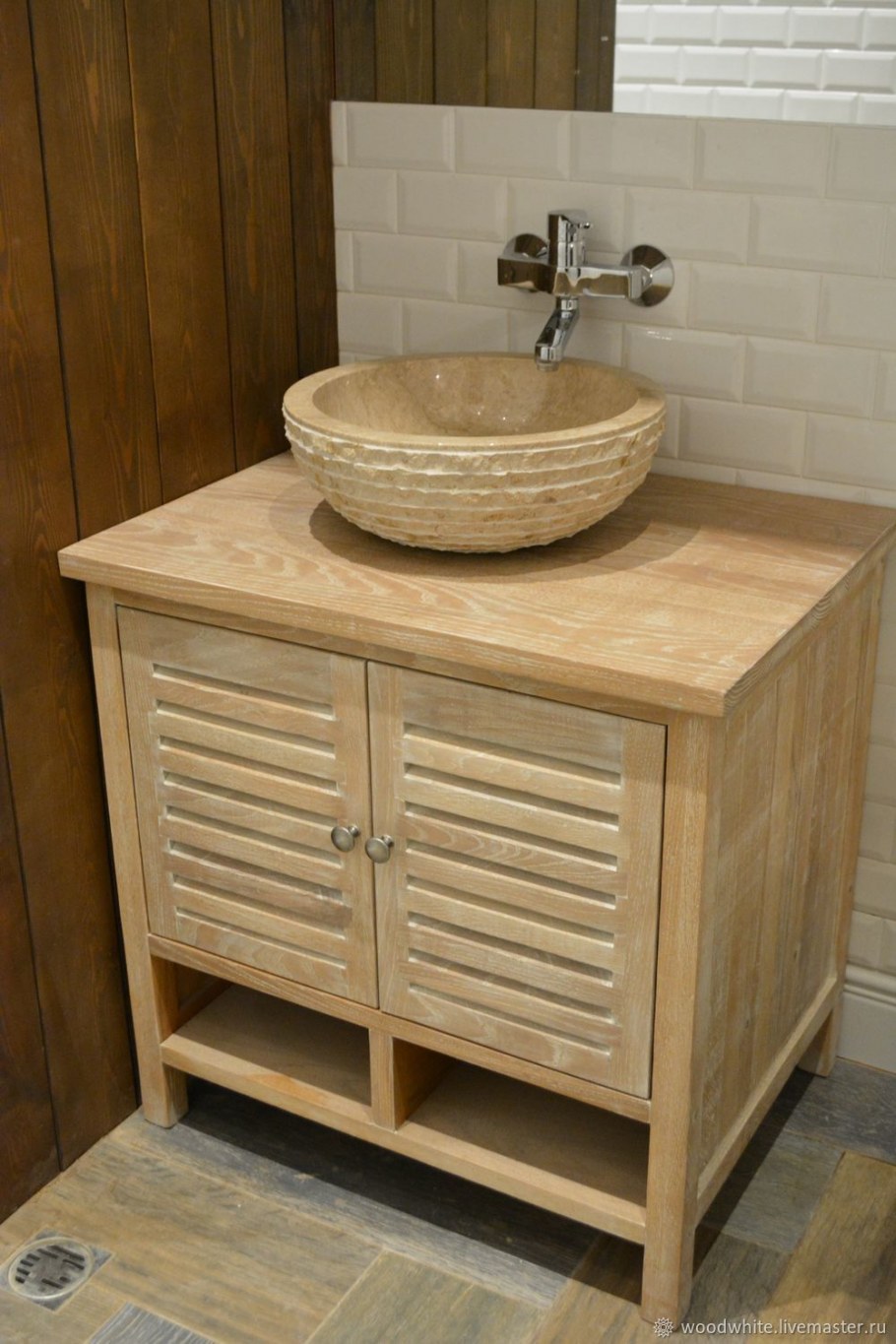 Деревянная тумба под раковину