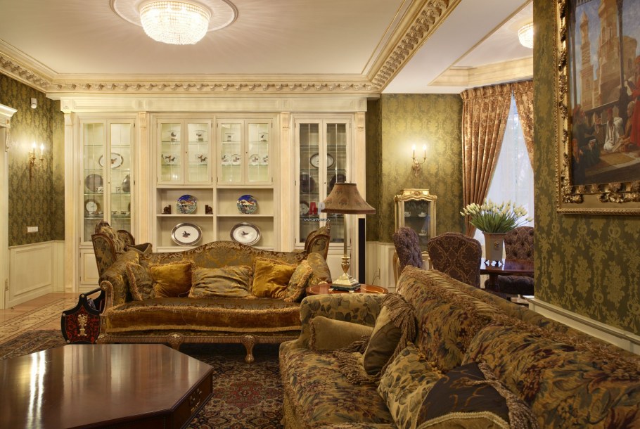 Большая гостиная в классическом стиле