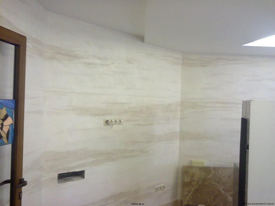 Декоративная штукатурка травертин белый